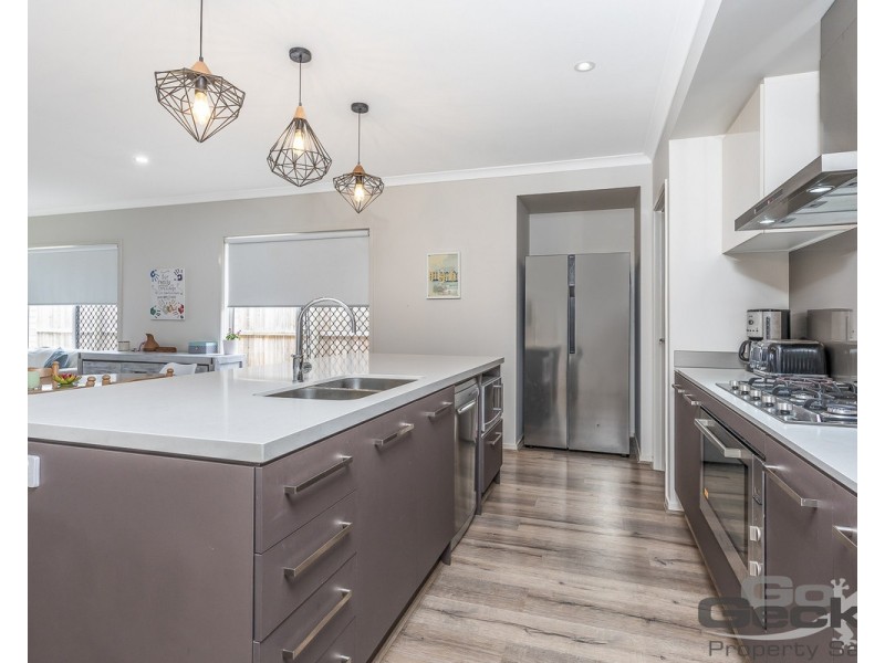 19 Broadwater Road, Morayfield QLD 4506