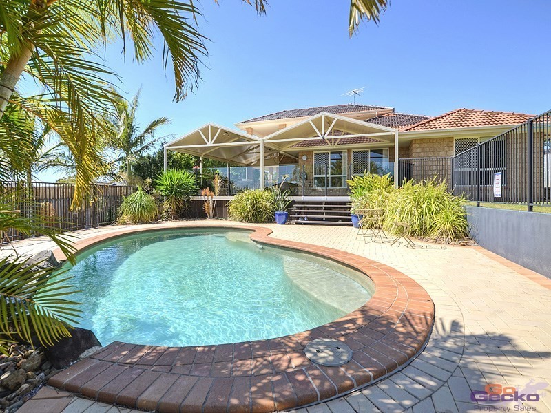 4 Barrine Place, Narangba QLD 4504