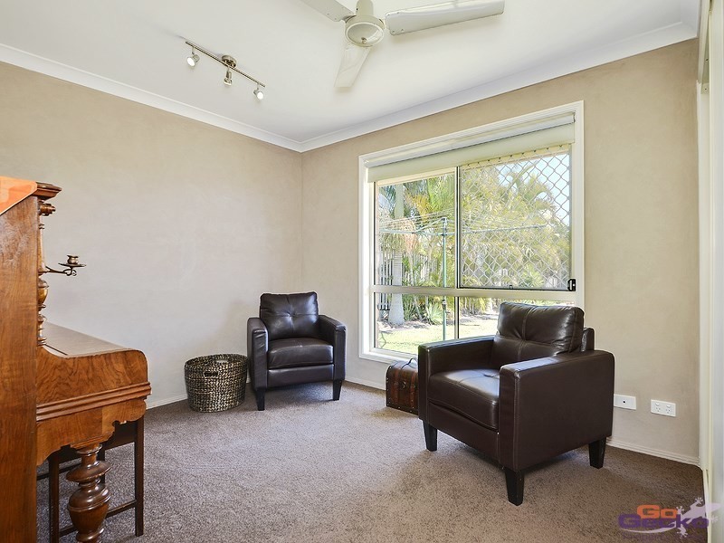 4 Barrine Place, Narangba QLD 4504