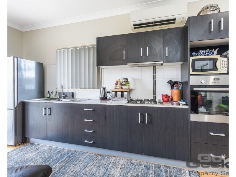 1 Goldfinch Court, Upper Caboolture QLD 4510