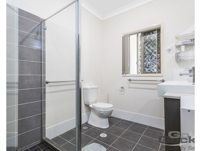 1 Goldfinch Court, Upper Caboolture QLD 4510