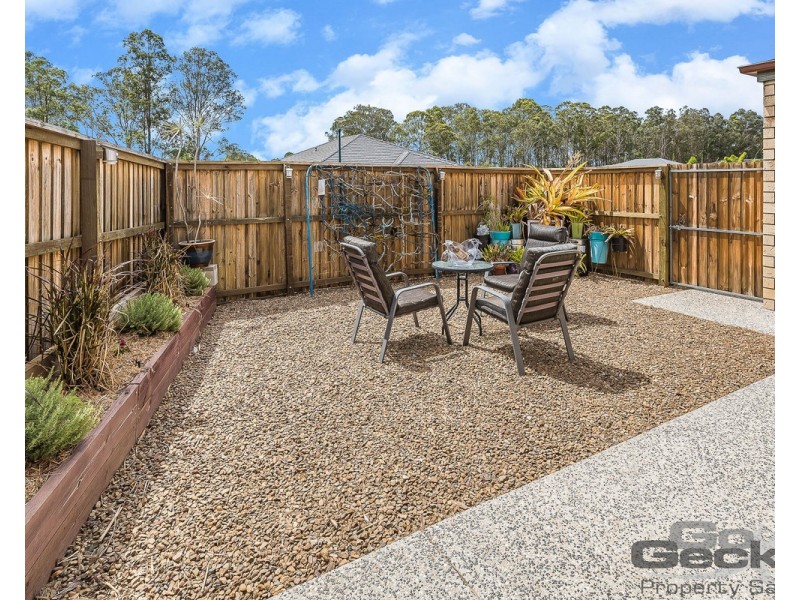 1 Goldfinch Court, Upper Caboolture QLD 4510