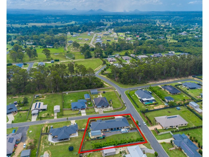 1 Goldfinch Court, Upper Caboolture QLD 4510