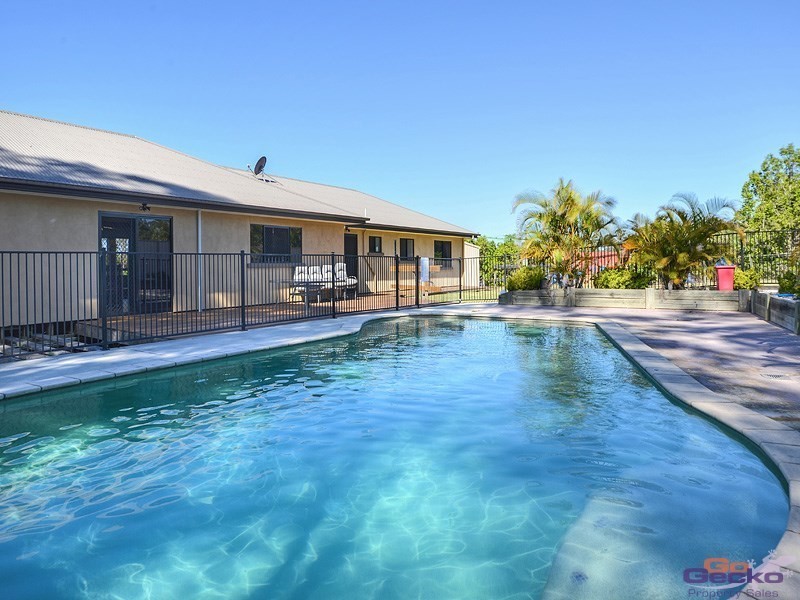 8 MacLeod Drive, Morayfield QLD 4506