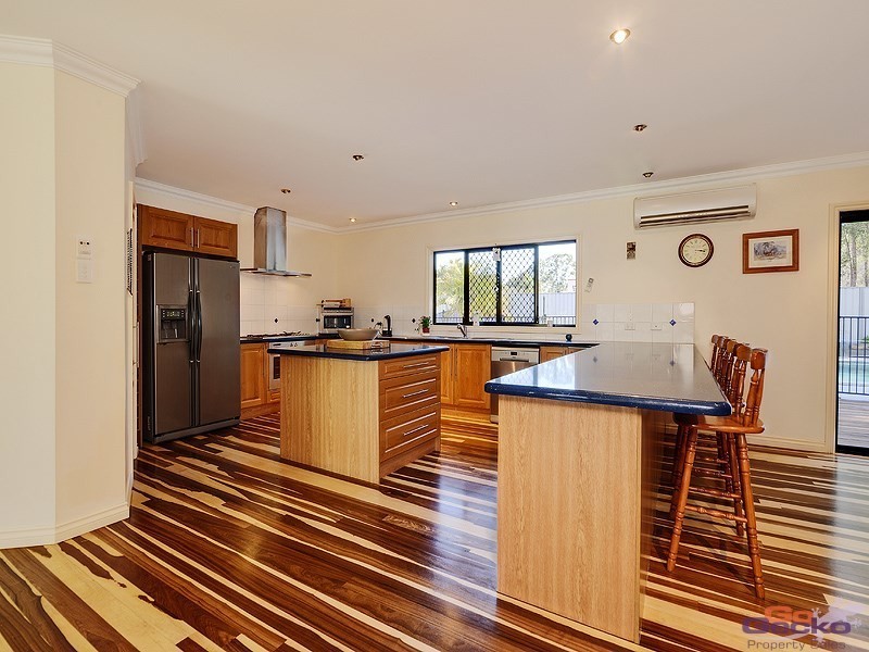 8 MacLeod Drive, Morayfield QLD 4506