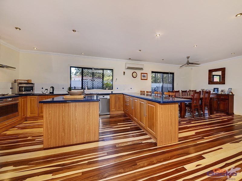 8 MacLeod Drive, Morayfield QLD 4506