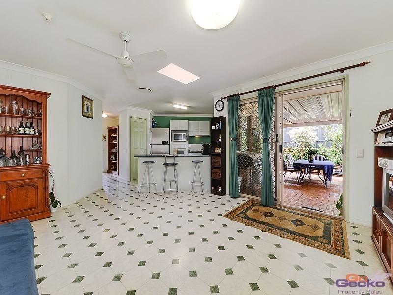 15 Macarthur Street, Kallangur QLD 4503