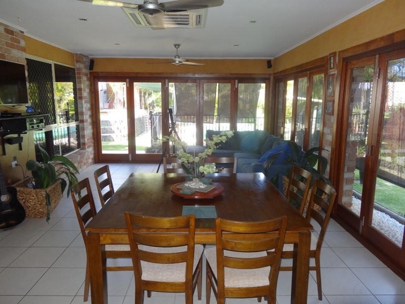 17 Hopkins Street, Petrie QLD 4502