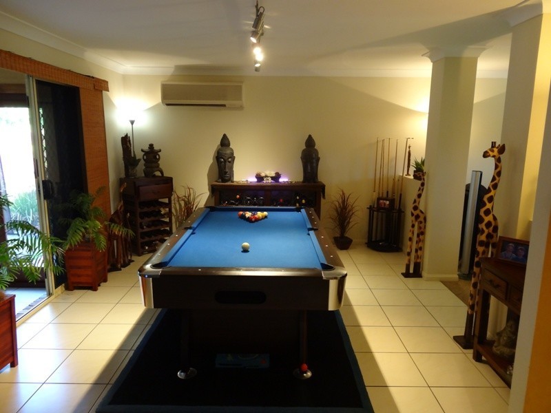 17 Hopkins Street, Petrie QLD 4502