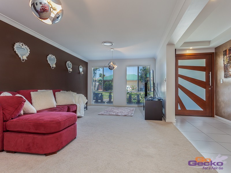 22 Kowari Crescent, North Lakes QLD 4509