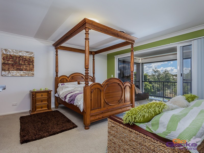 22 Kowari Crescent, North Lakes QLD 4509