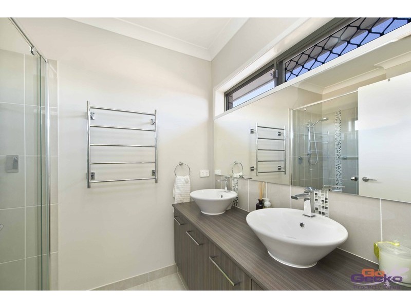 102 Jinibara Crescent, Narangba QLD 4504