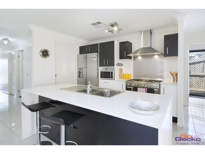 8 Opal Street, Mango Hill QLD 4509