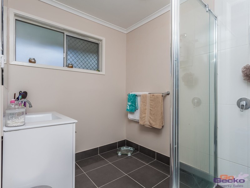 14 Simon Street, Deception Bay QLD 4508