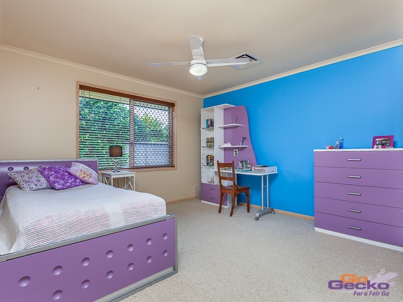 1 Kroning Court, Petrie QLD 4502