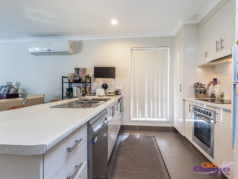 12 Suntrust Street, North Lakes QLD 4509