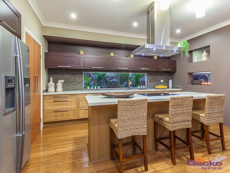 3 Friars Crescent, North Lakes QLD 4509