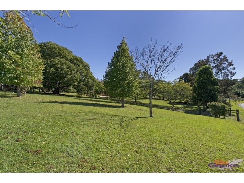 9 Forest Creek Place, Wamuran QLD 4512