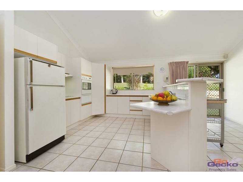 9 Forest Creek Place, Wamuran QLD 4512