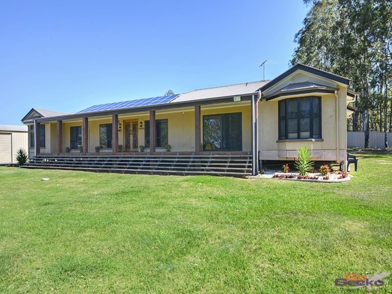 8 MacLeod Drive, Morayfield QLD 4506