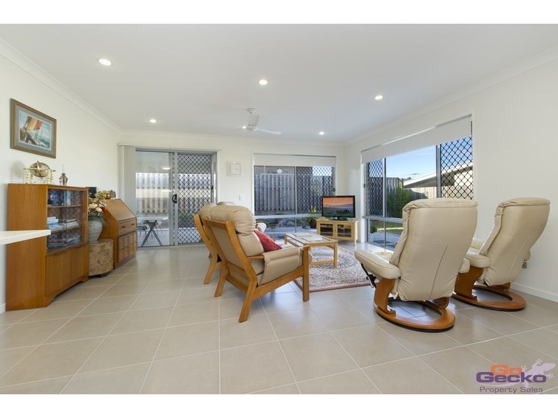 25 Kinsellas Road West, Mango Hill QLD 4509