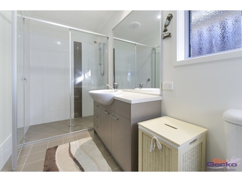 25 Kinsellas Road West, Mango Hill QLD 4509