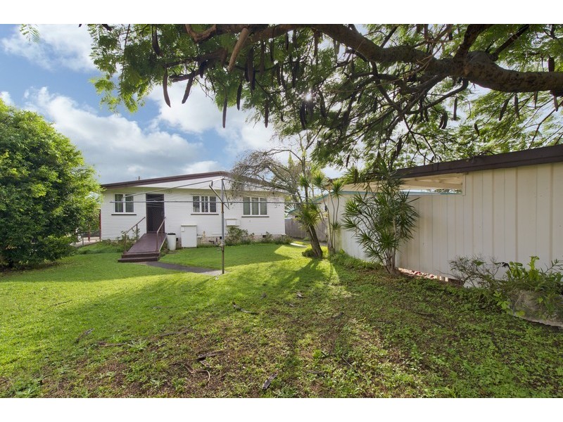 21 Redbank Road, Redcliffe QLD 4020