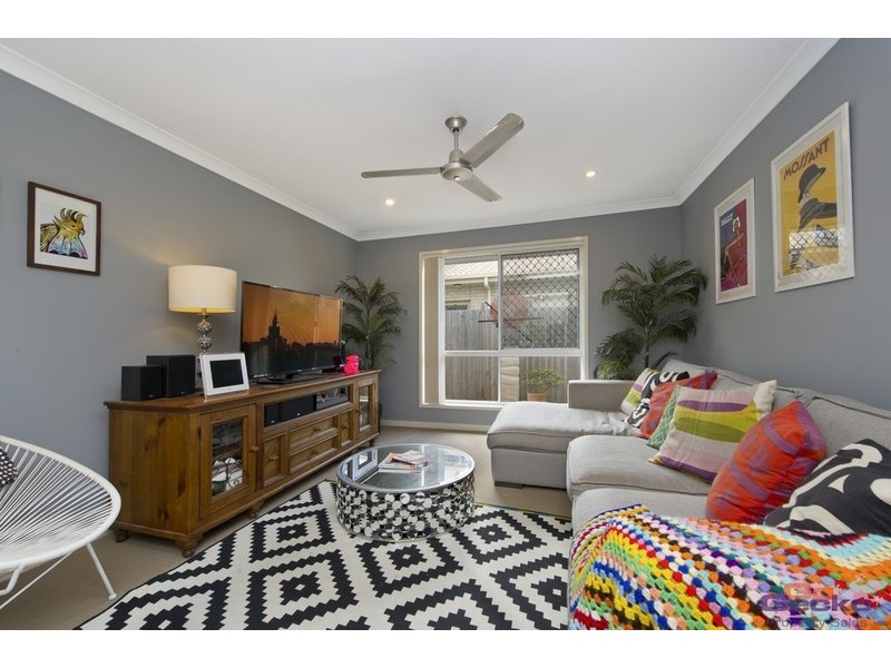 16 Bottle Tree Crescent, Mango Hill QLD 4509