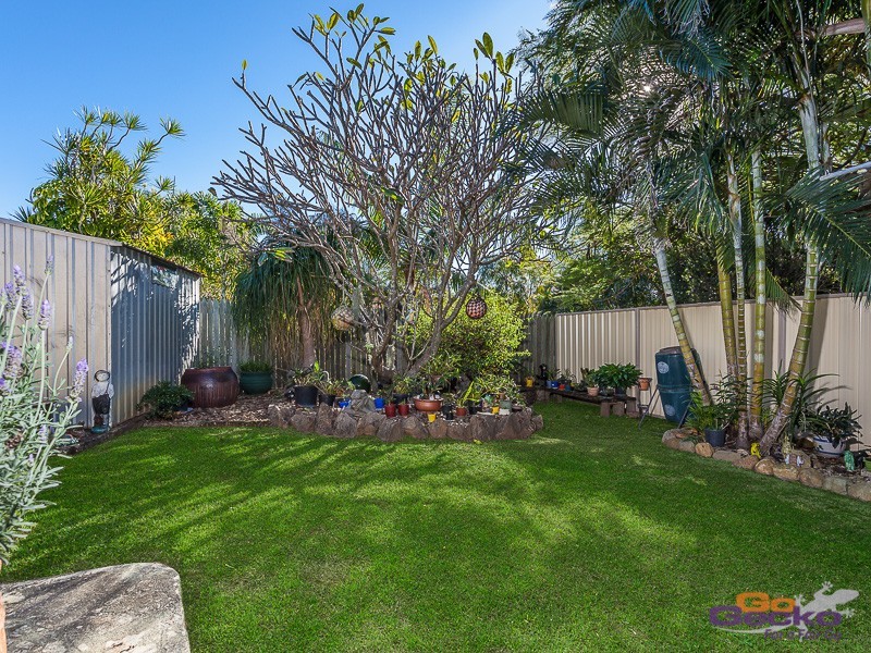 8 Robin Court, Kallangur QLD 4503