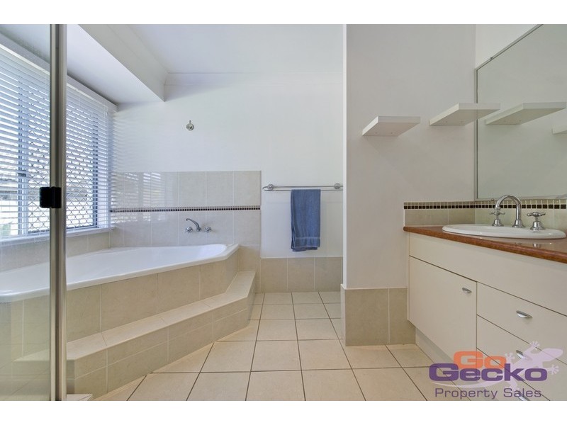 14 Kalbarri Court, North Lakes QLD 4509