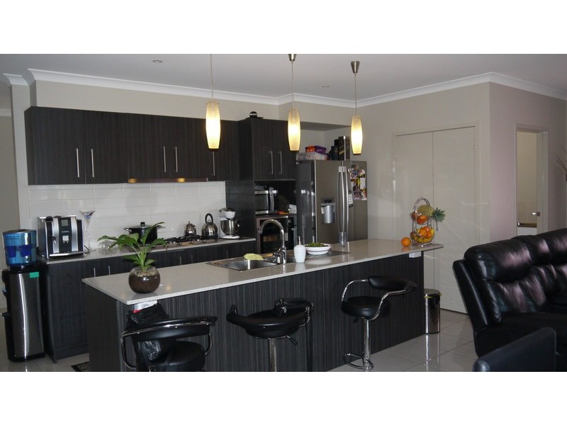 18 Manhattan Crescent, North Lakes QLD 4509