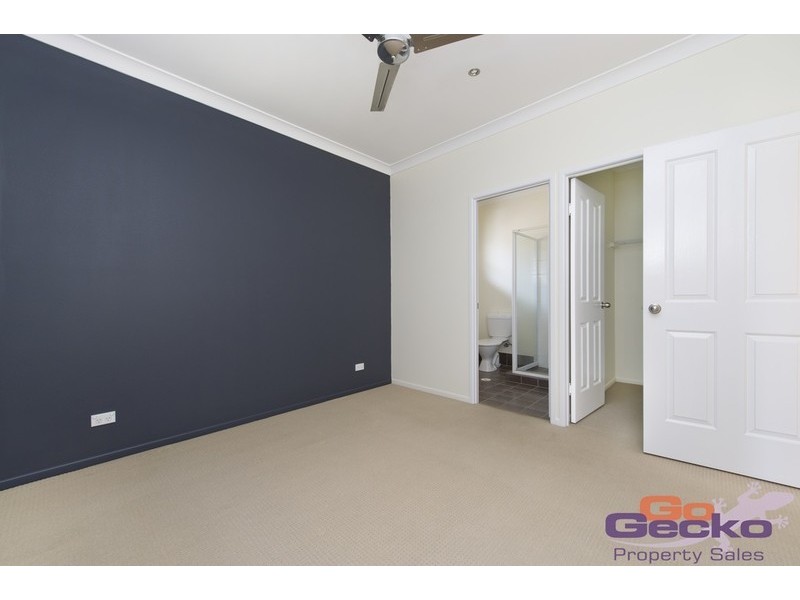7 Satinash Court, North Lakes QLD 4509