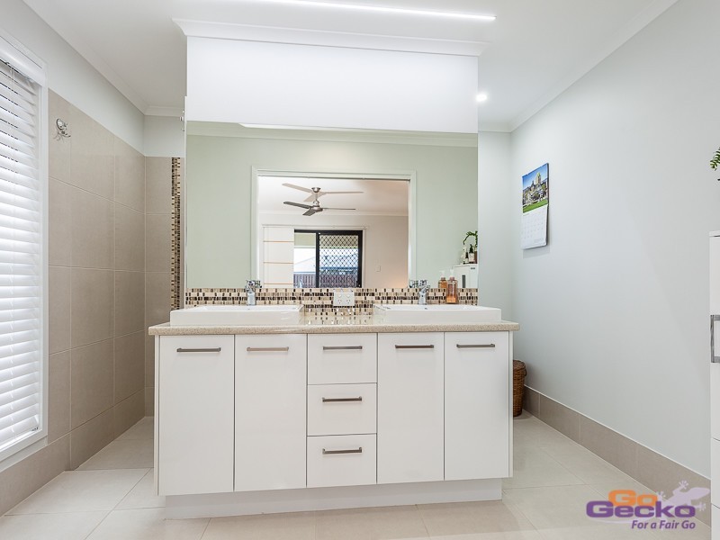 21 Hodgskin Street, Caboolture QLD 4510