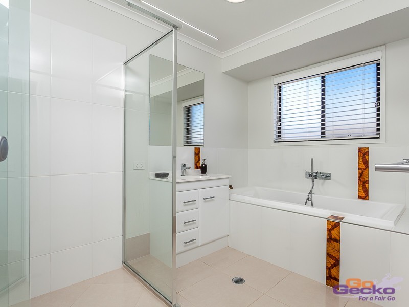 21 Hodgskin Street, Caboolture QLD 4510