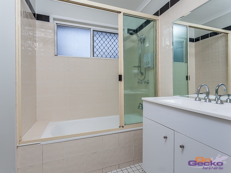 18 Acacia Street, Deception Bay QLD 4508