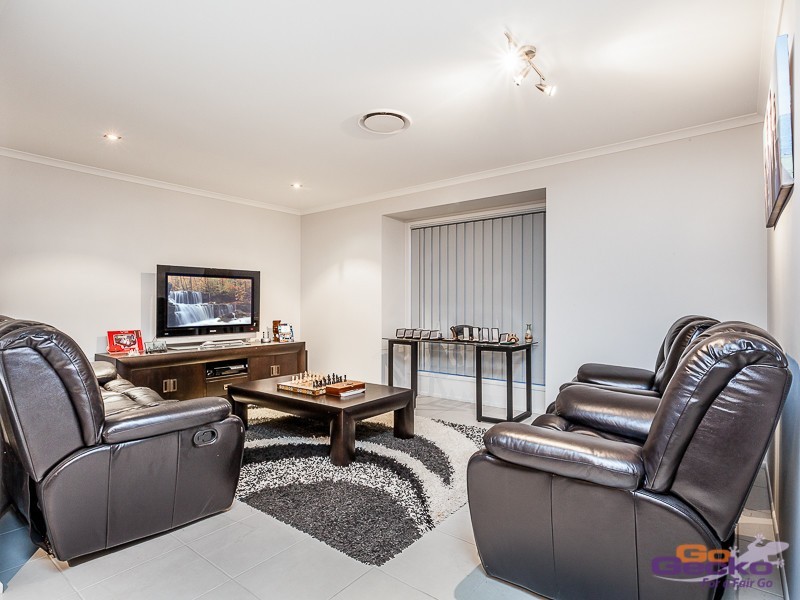 17 Hodgskin Street, Caboolture QLD 4510