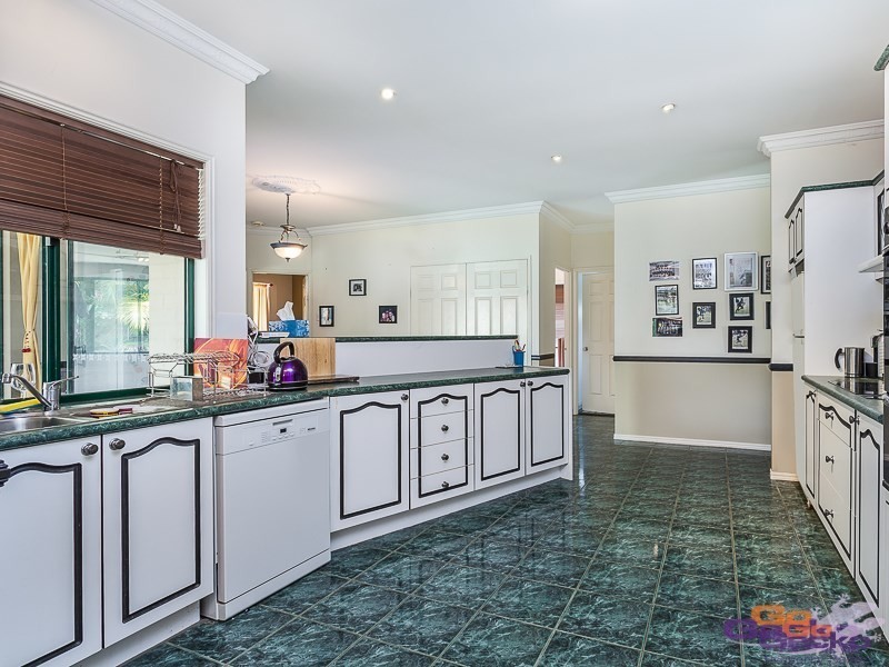 28 Lockhart Place, Murrumba Downs QLD 4503