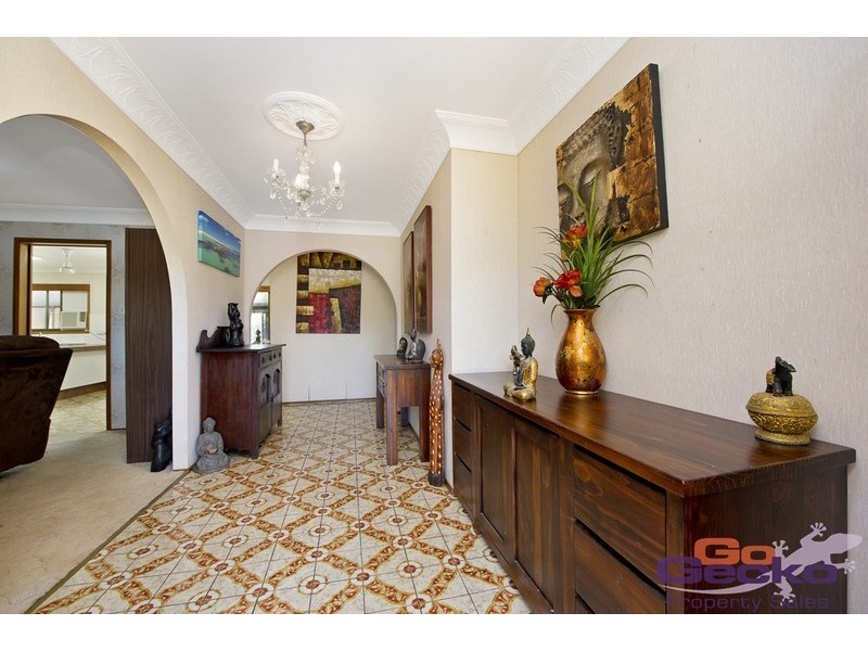 301 Elizabeth Avenue, Clontarf QLD 4019