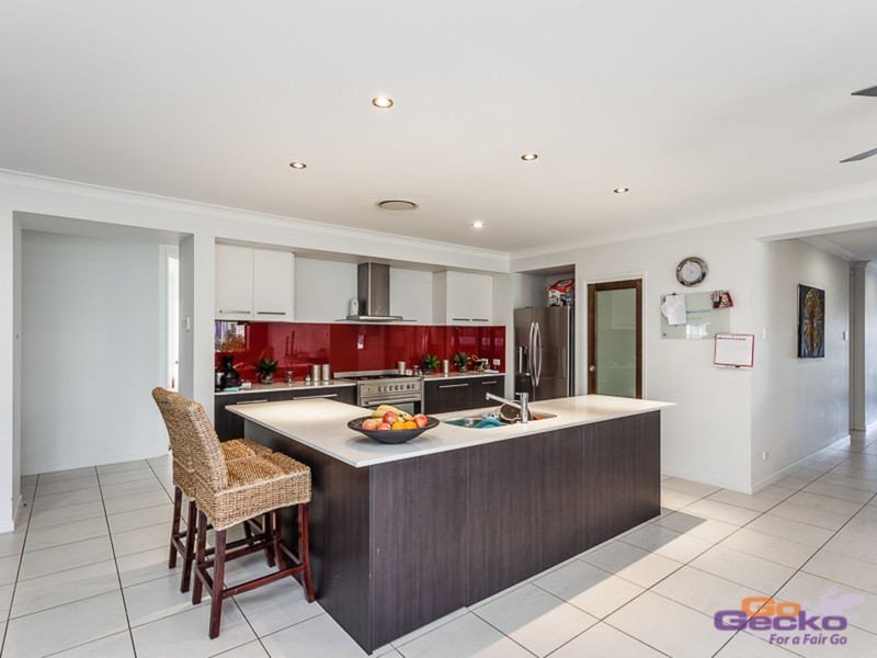 91 MacDonald Drive, Narangba QLD 4504