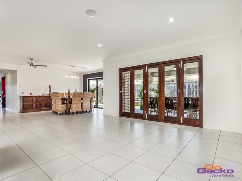 91 MacDonald Drive, Narangba QLD 4504