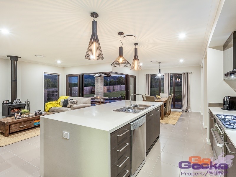 6-8 Shelford Drive, Delaneys Creek QLD 4514