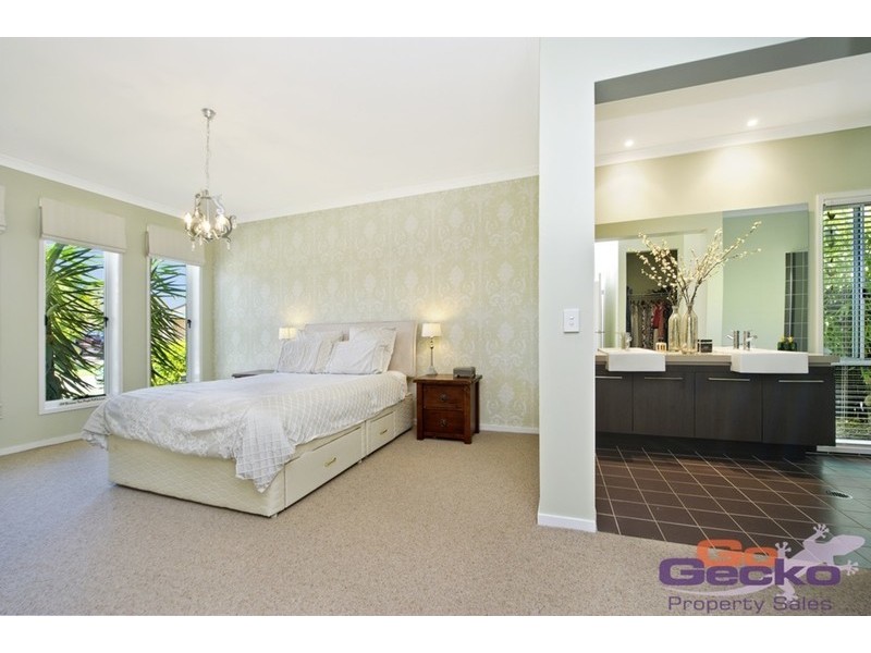 21 Wallaroo Circuit, North Lakes QLD 4509