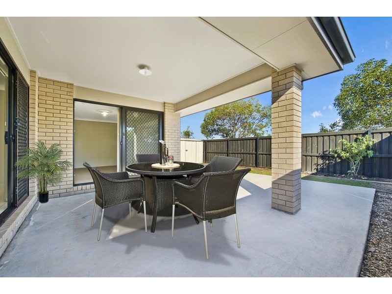 68 Denham Crescent, North Lakes QLD 4509