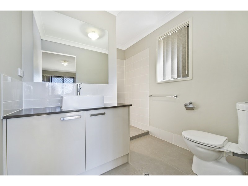 68 Denham Crescent, North Lakes QLD 4509