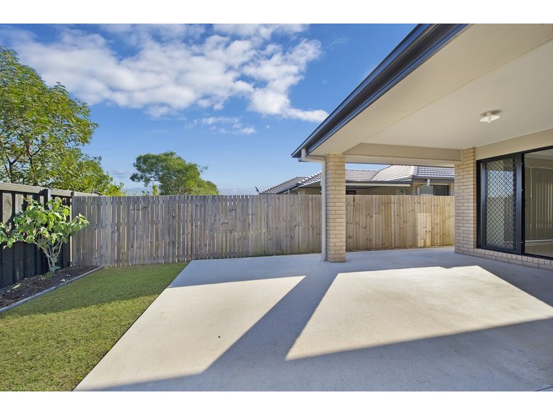 68 Denham Crescent, North Lakes QLD 4509