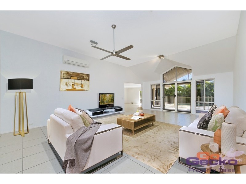 11 Canundra Street, North Lakes QLD 4509