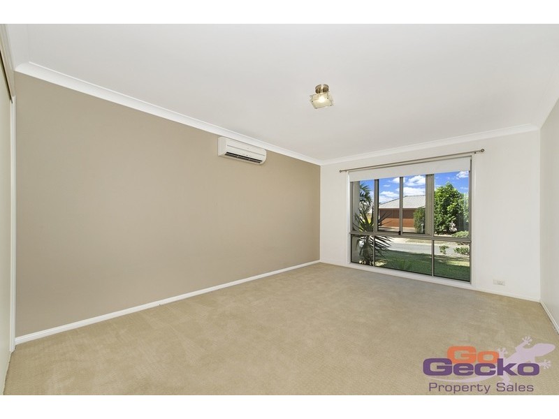 11 Canundra Street, North Lakes QLD 4509