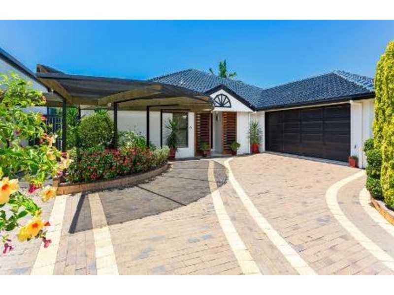 27 Gannet Circuit, North Lakes QLD 4509