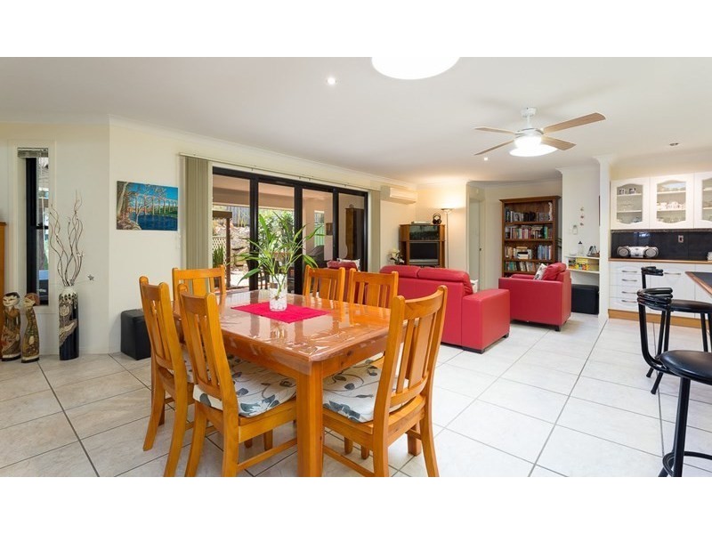 27 Gannet Circuit, North Lakes QLD 4509