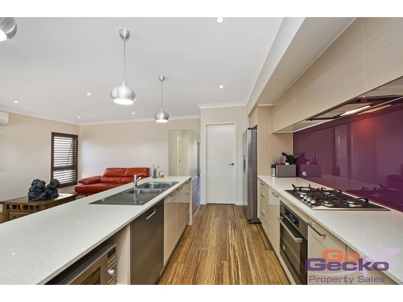 48 Bergamot Circuit, Griffin QLD 4503